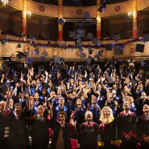 Cérémonie des docteurs PSL 2020 - 2021_ Lancer Toques