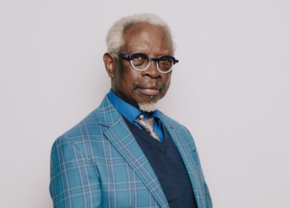 Portrait de Salikoko S. Mufwene